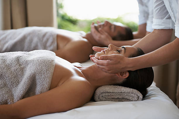 couple massage in gurgaon